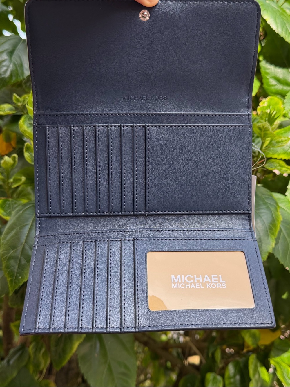 Michael Kors Jet Set Travel LG Trifold Wallet MK Color-Block Blue Multi - Picture 3 of 12
